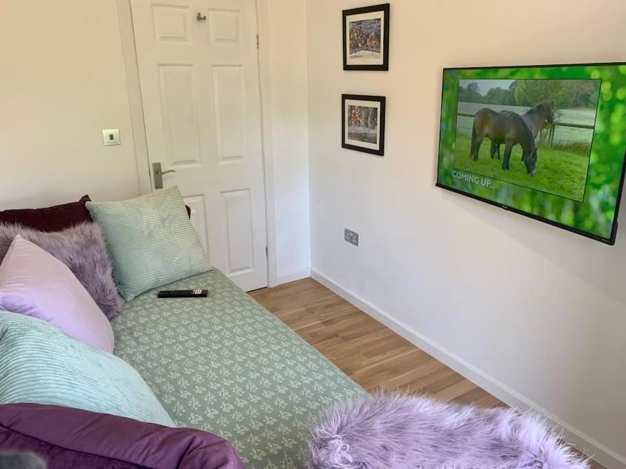 Renovated Miner'S Cottage - Family & Dog Friendly Abertillery Dış mekan fotoğraf
